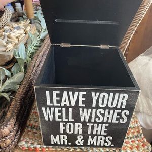 Black and white well wishes cards and box for wedding. Really cute and memorable